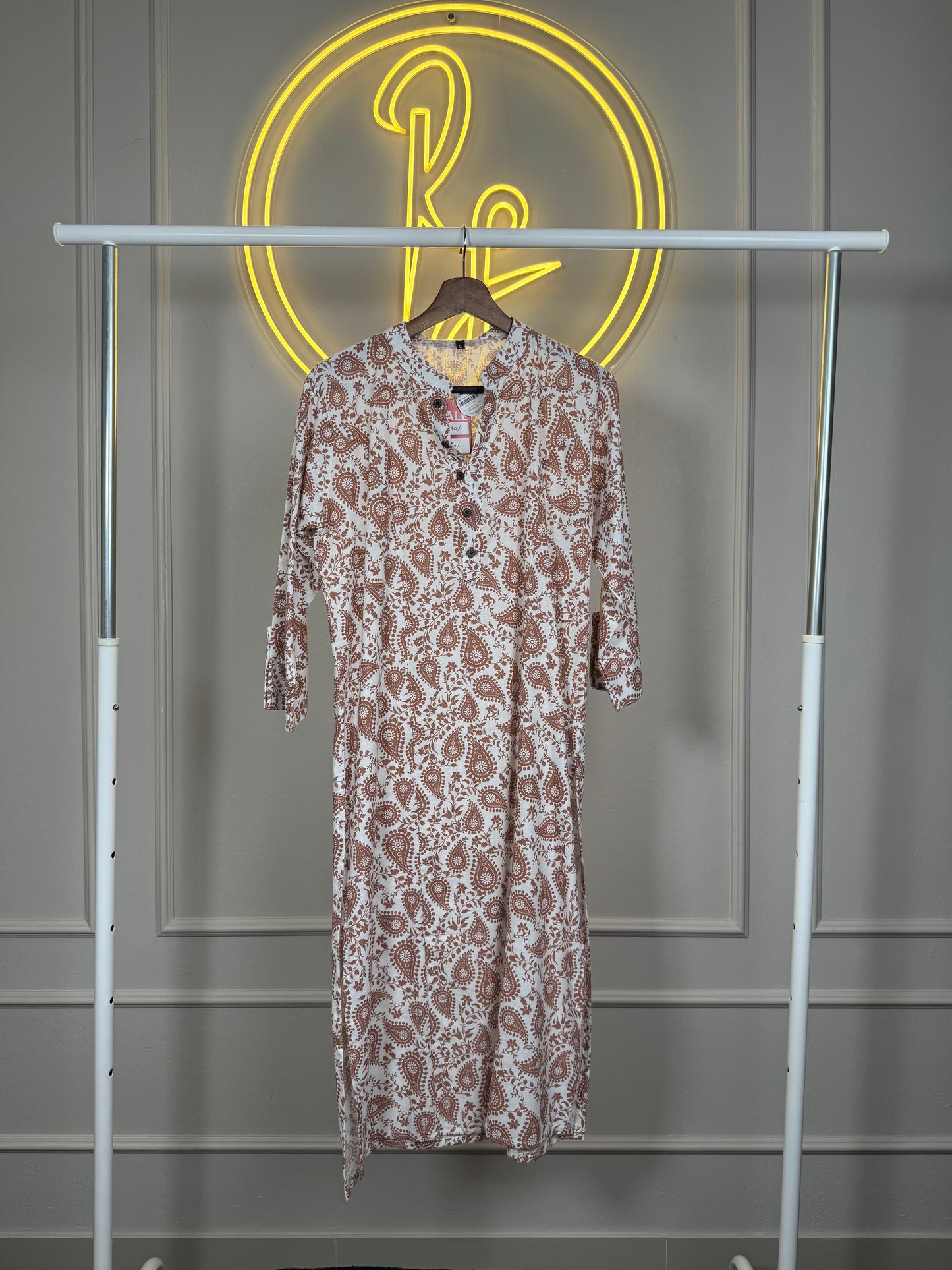 Women’s Paisley Print Cotton Kurthi with Princess Cut – 44 Inch Long Modest Kurti Fit Up to XL