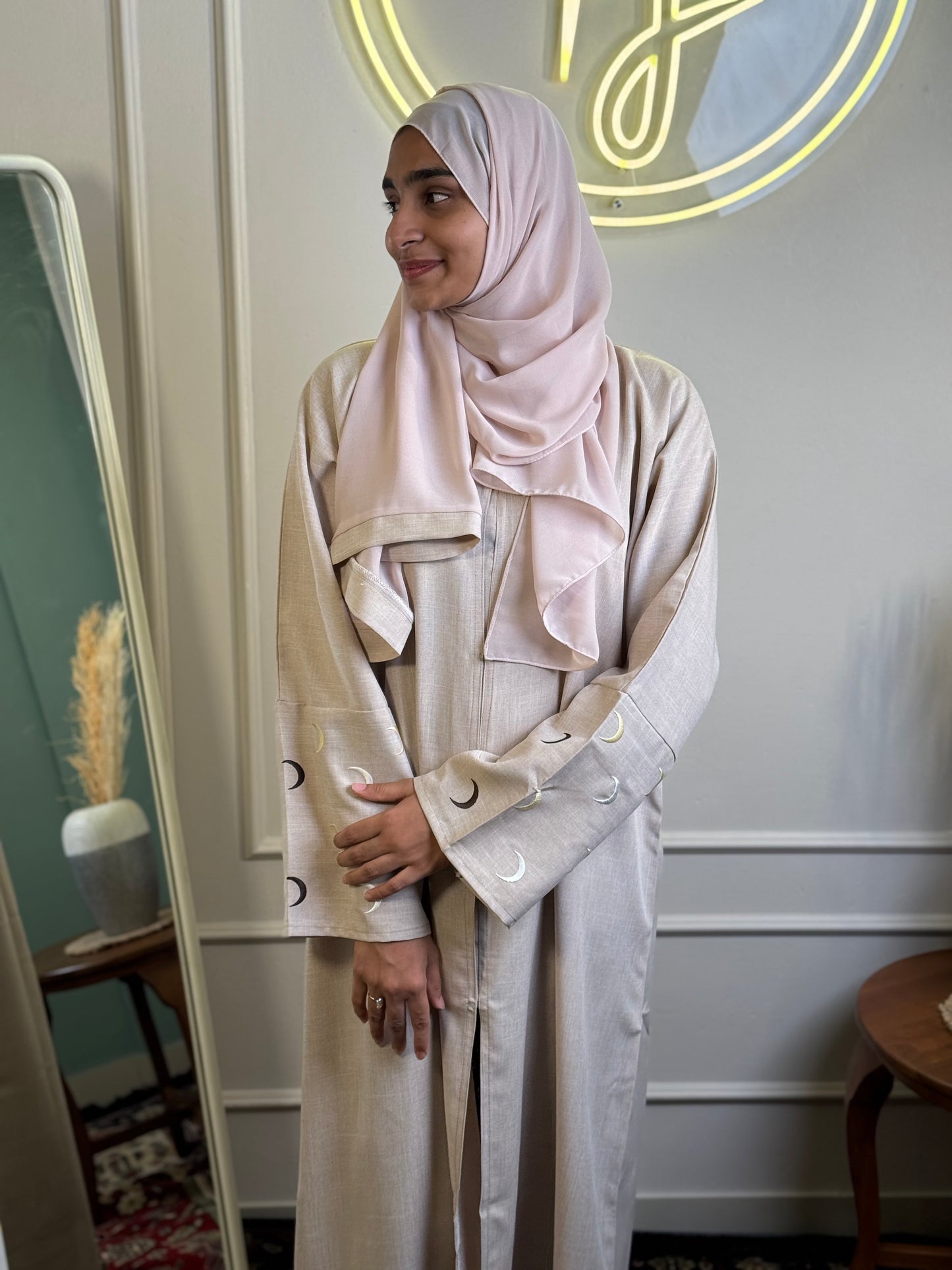 Dubai Imported Linen Abaya with Embroidered Sleeves & Matching Shawl – Nude Beige