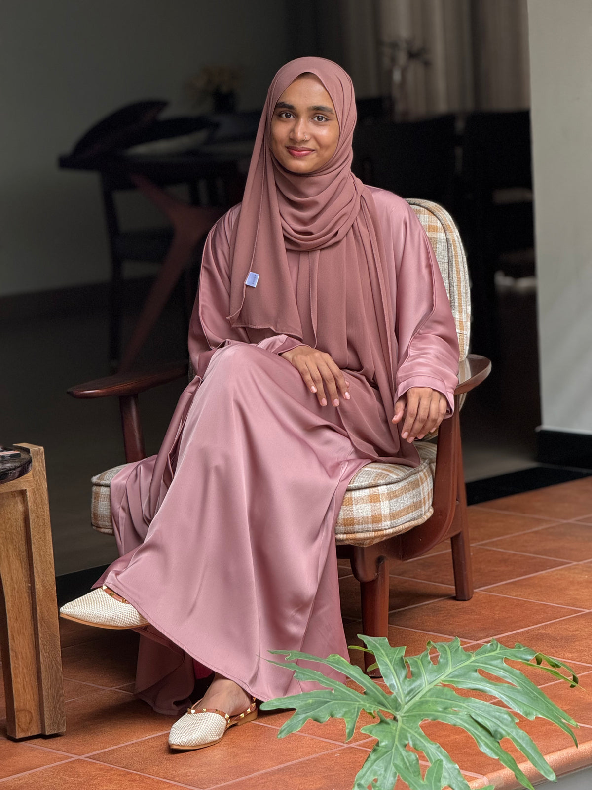 Imported TikTok Abaya with Malaysian Hijab – Rose Gold – RF Abayas & Hijabs