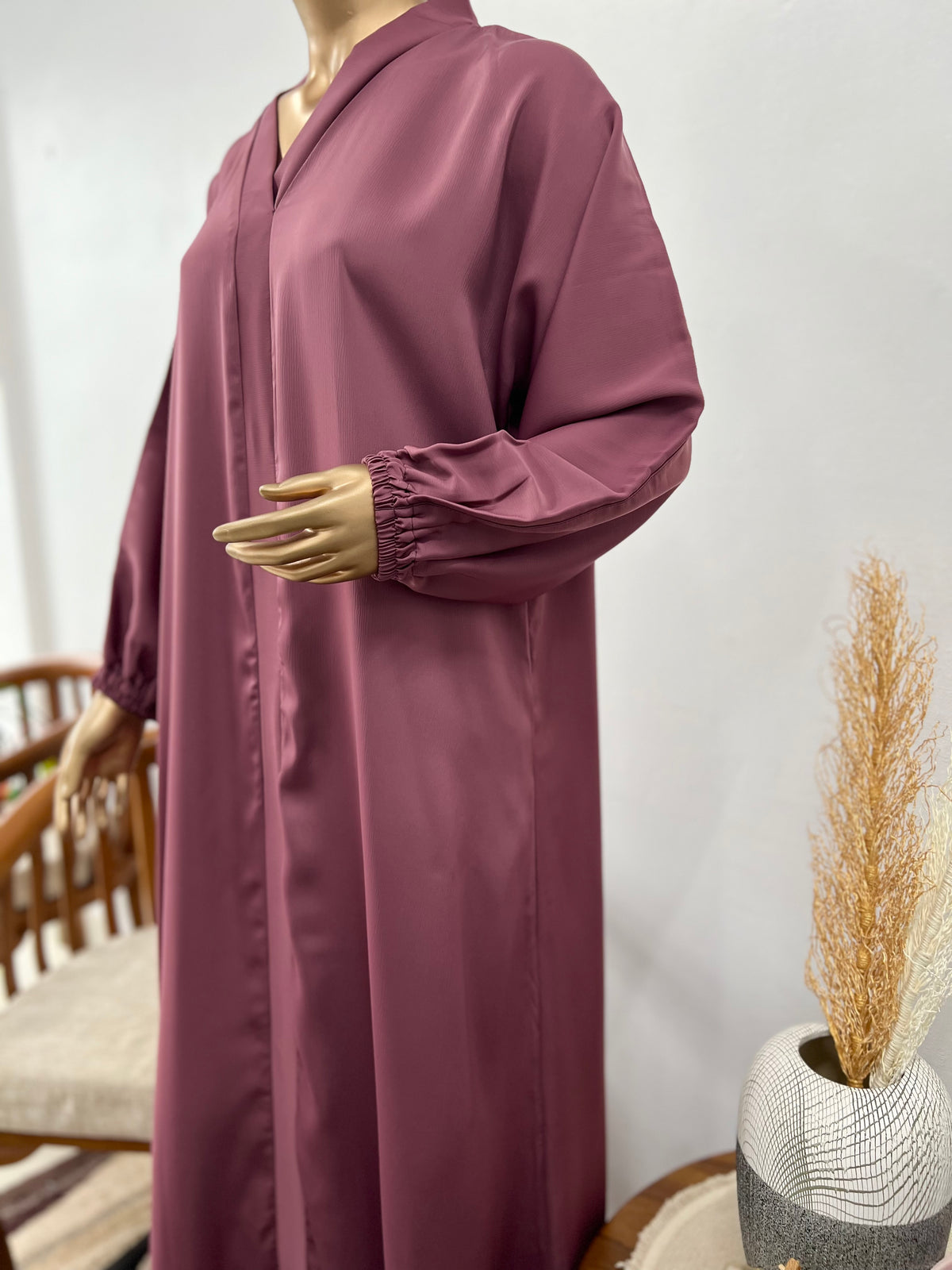 Everyday Comfort Abaya - Dark Pink - view 4 - RF Abayas & Hijabs