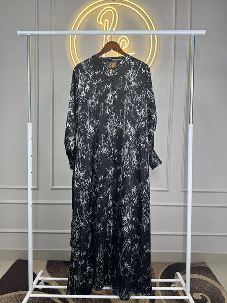🖤 Black Bamboo Print Maxi Dress – Front Open Style - 56” Length - 2XL & 3 XL