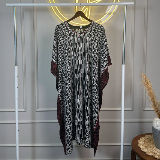 Black & White Abstract Print Cotton Kaftan Dress with Maroon Detail – 2XL