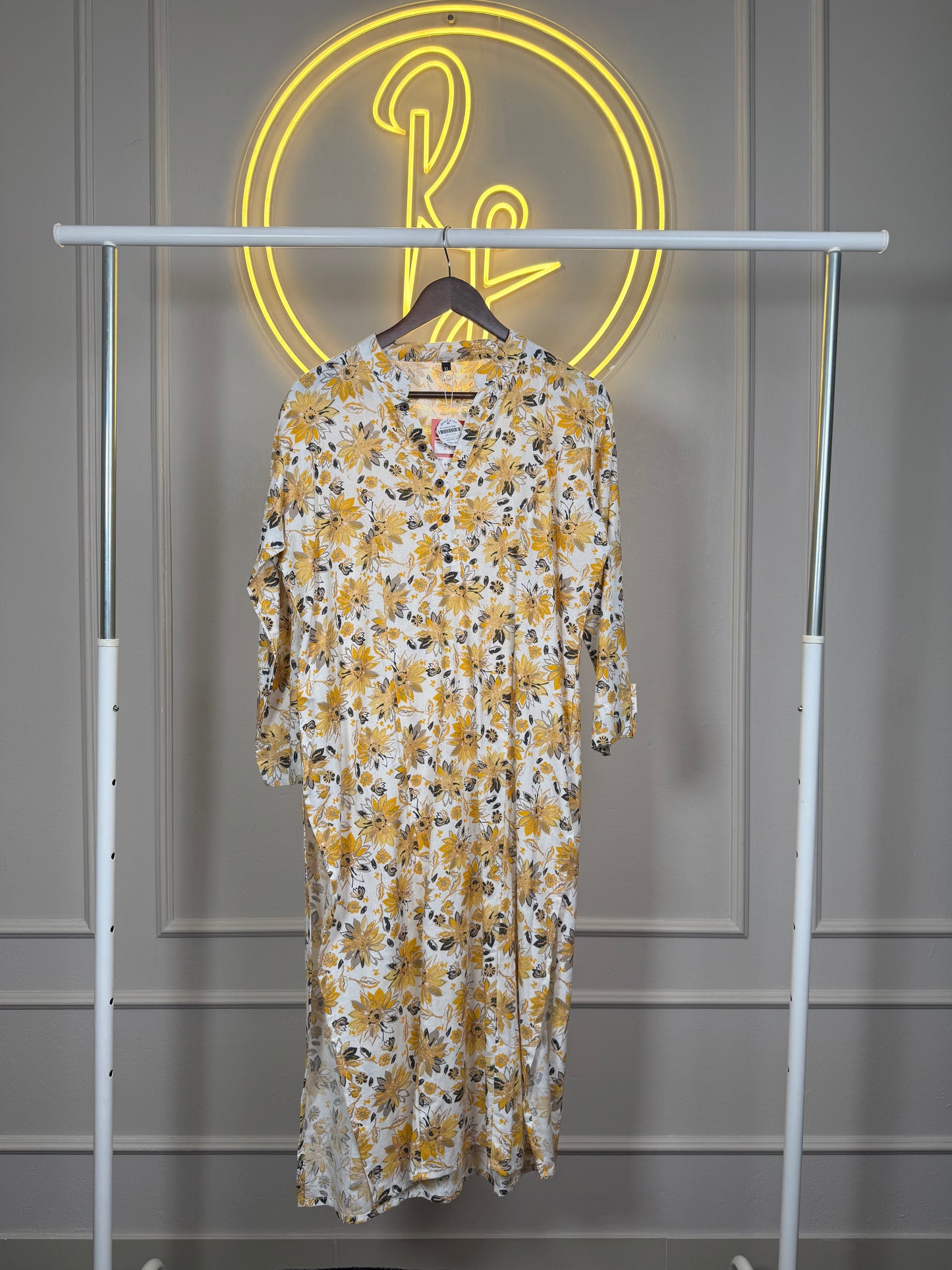 Women’s Floral Print Cotton Kurthi with Princess Cut – 45 Inch Long Modest Kurti Available in L, XXL & 3XL