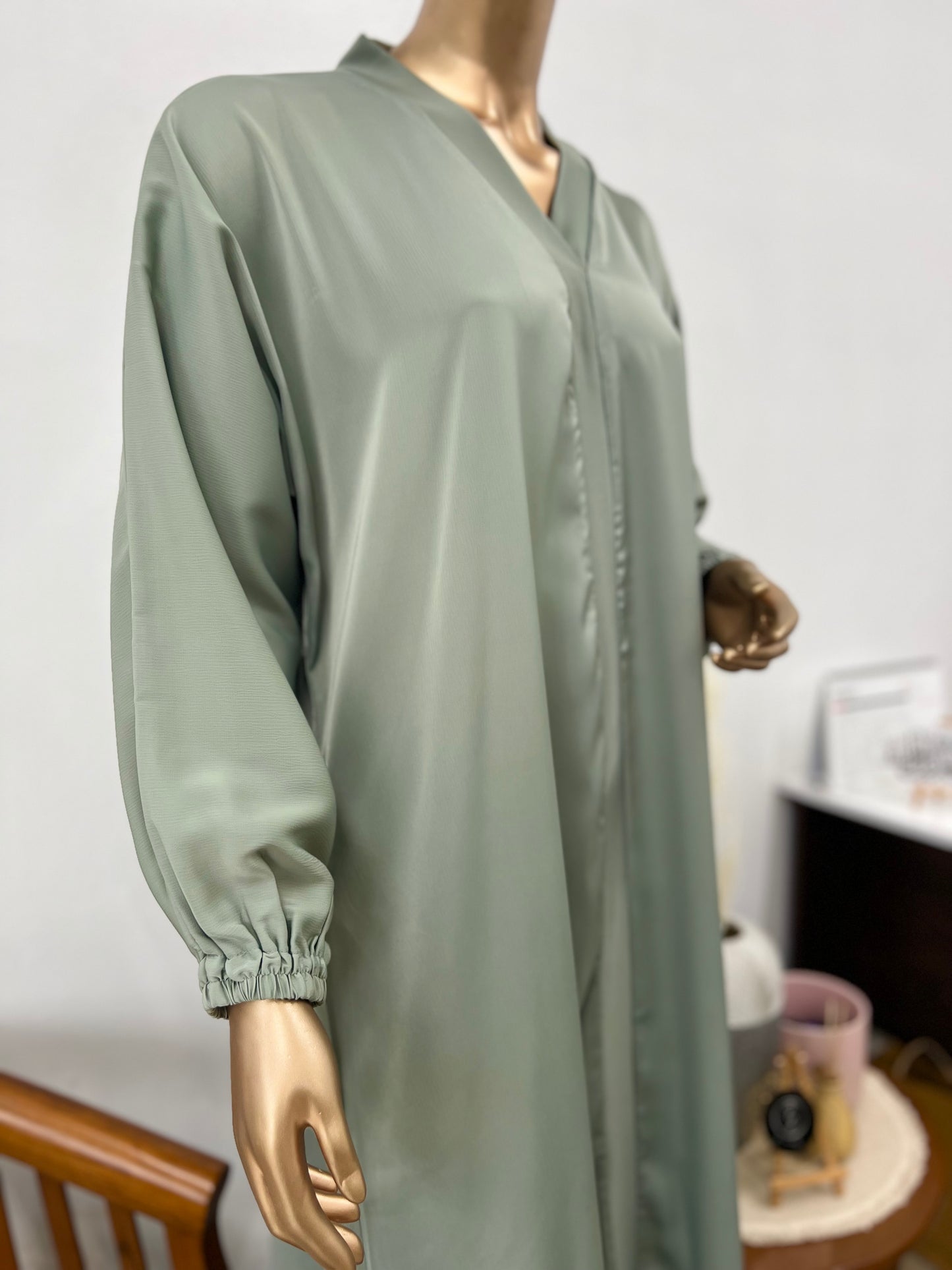Everyday Comfort Abaya - Mint - RF Abayas