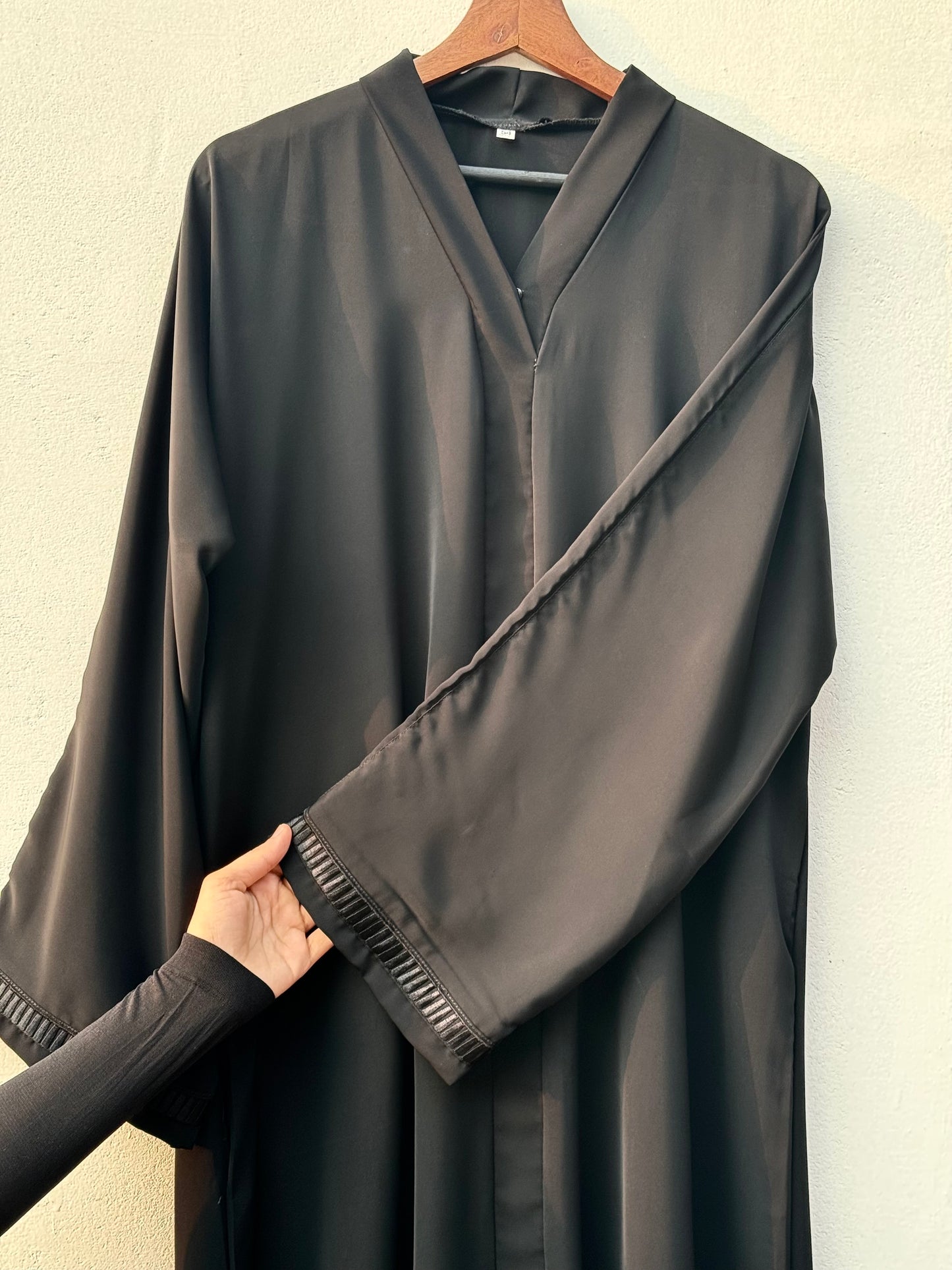 Korean Nida Black Abaya with Lace Border on Sleeve - RF Abayas