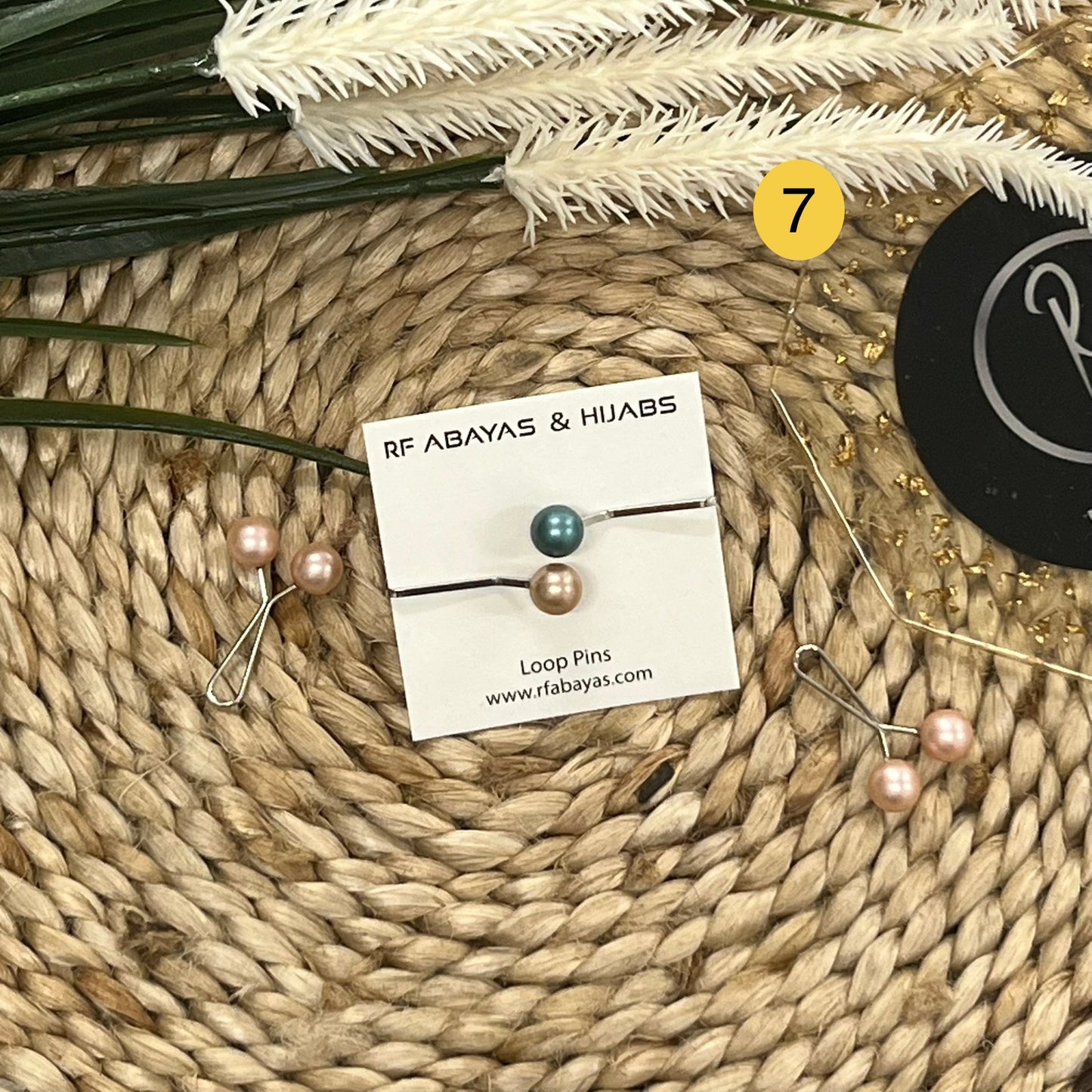 Loop Pins ( Pack of 4 Pins ) - RF Abayas