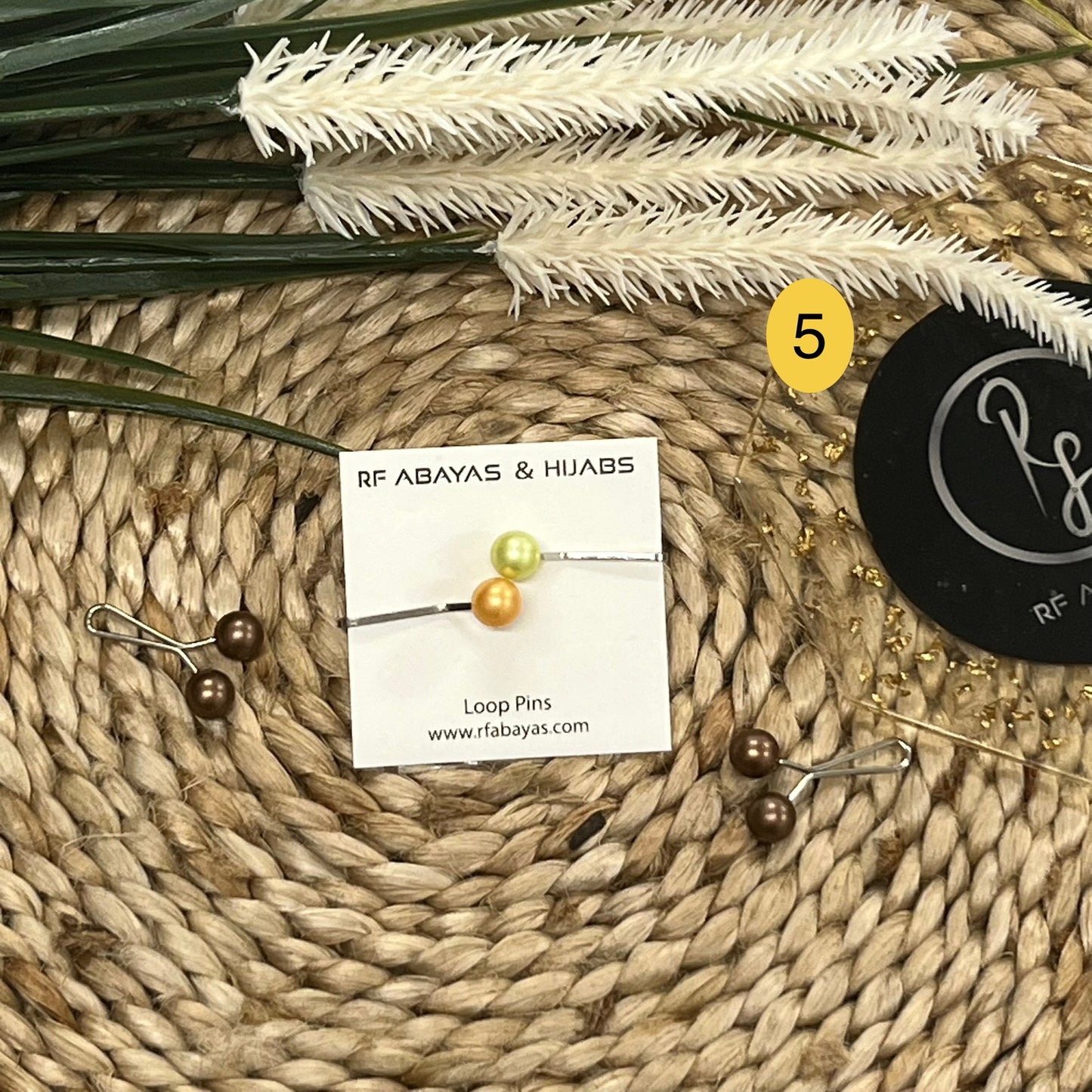 Loop Pins ( Pack of 4 Pins ) - RF Abayas